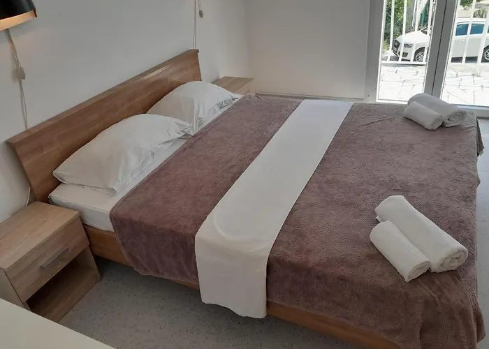 Apartment Urlic Sreser