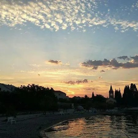 Urlic Διαμέρισμα Sreser